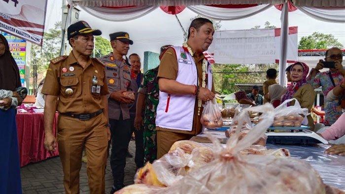 Pasar Murah di Malang Disambut Antusias, Warga Rela Antre Demi Beli Telur Rp22 Ribu per Kg